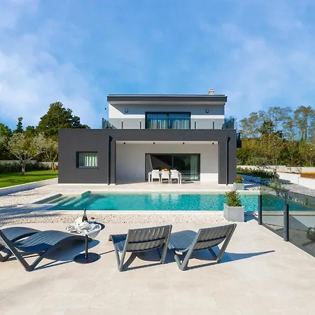 Ferienhaus Awesome In